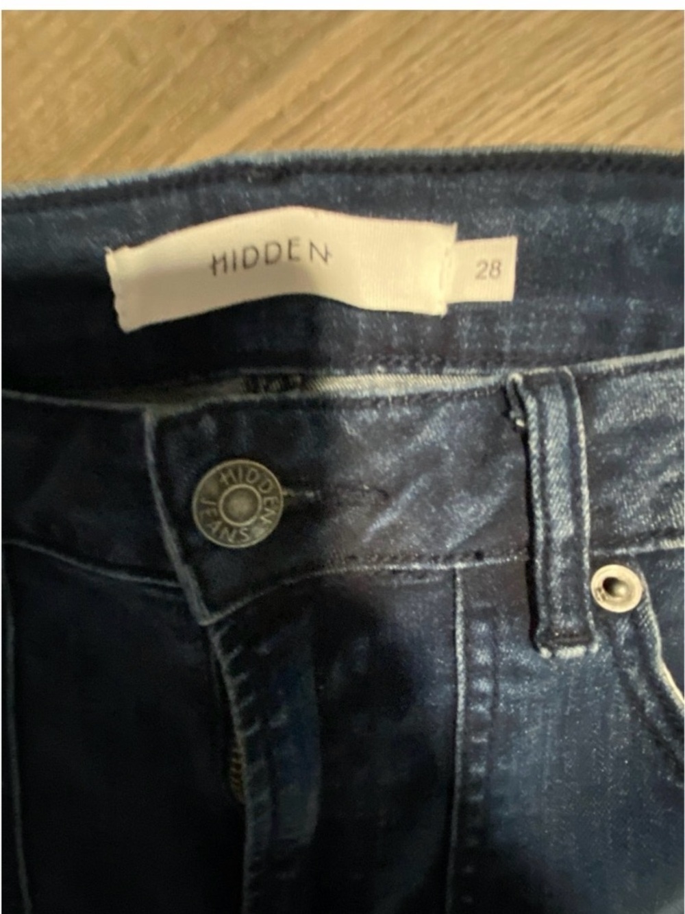 BUCKLE Hidden Brand Ripped High Rise Dark Wash Flare Jeans Size 28 - Picture 6 of 7